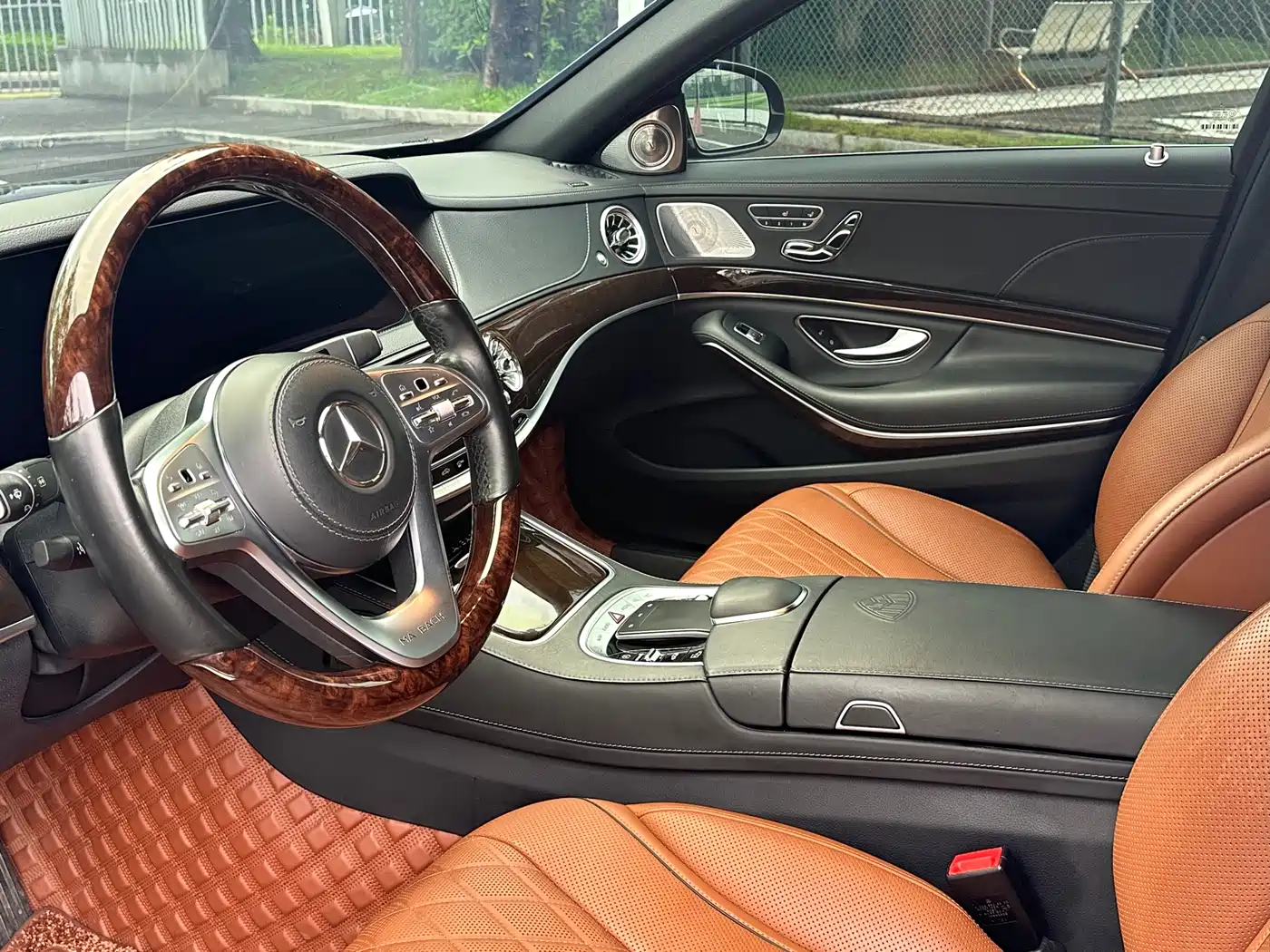 Mercedes-Benz Maybach S-Class 2020 S 450 4MATIC Collector's Edition фото 7