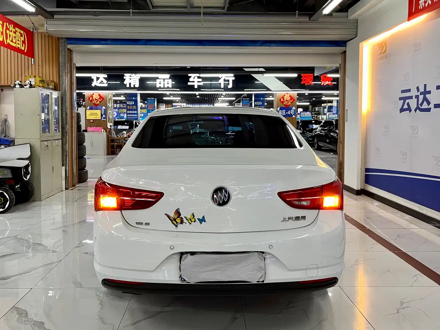 Buick Verano 2018 Sedan 15S Automatic Progressive фото 4