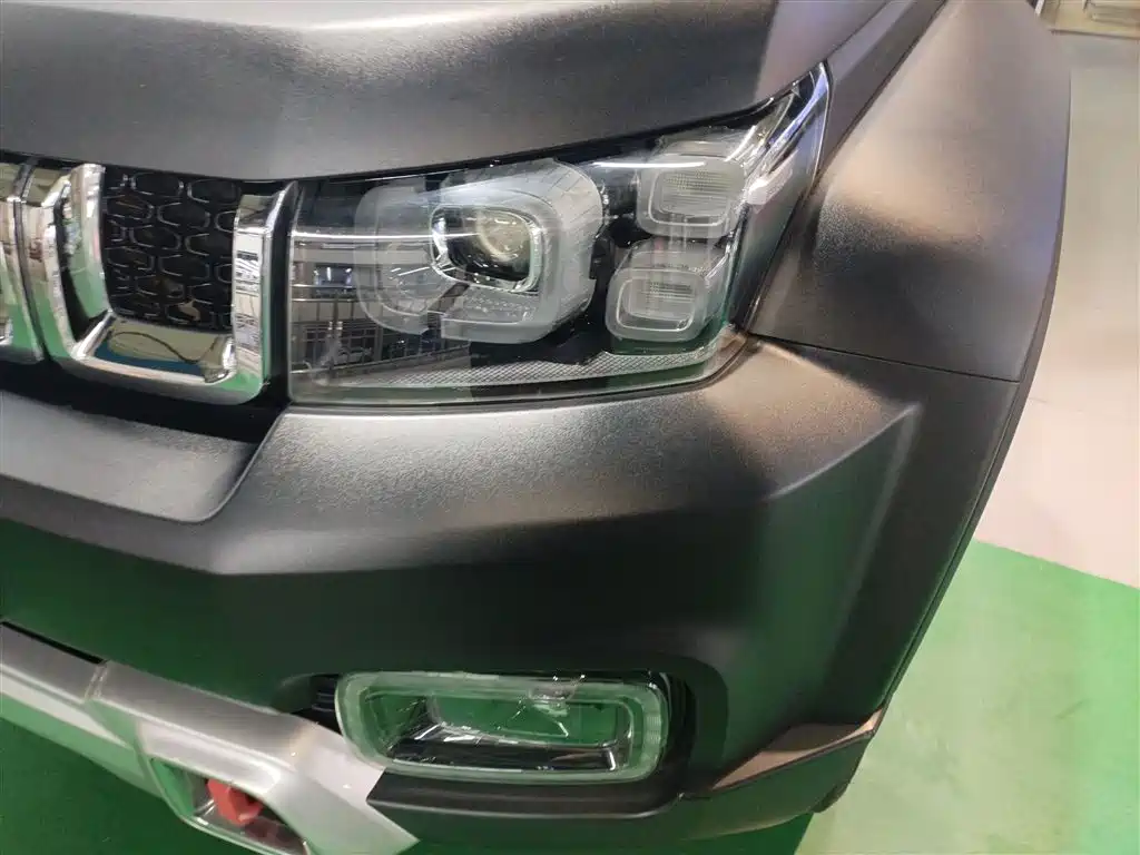 BAIC ORV Beijing Offroad BJ40 2019 PLUS 2.3T Automatic 4WD Luxury Edition China VI фото 18