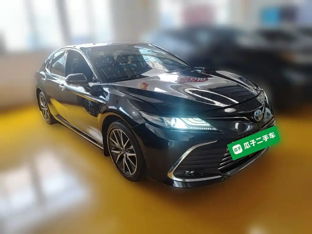Photo 7 - Toyota Camry