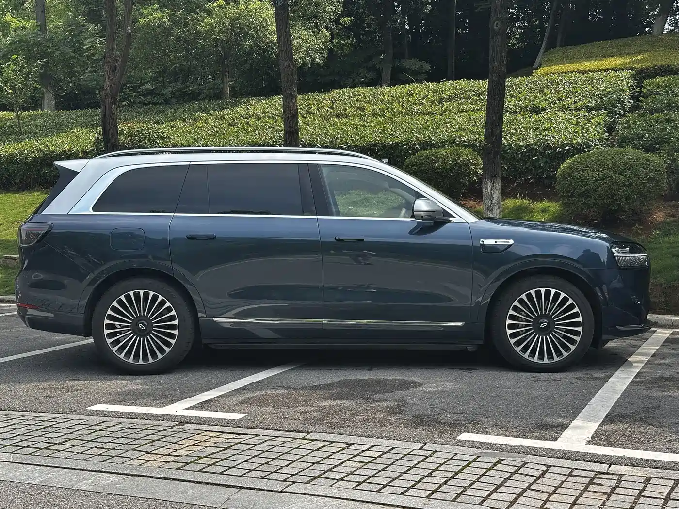 2026 AITO Wenjie AITO M9