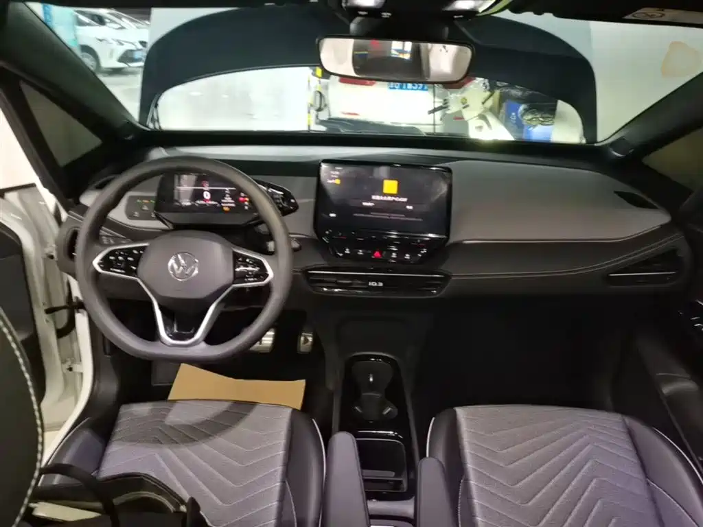 Volkswagen ID.3 2024 Pure Smart Edition фото 10