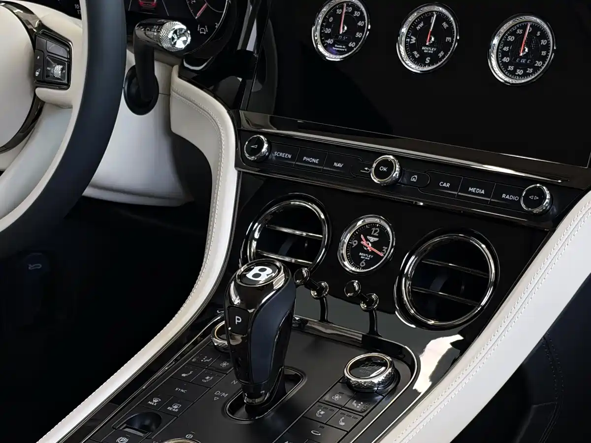 Bentley Continental Plug-in Hybrid 2026 GT Base Model фото 10