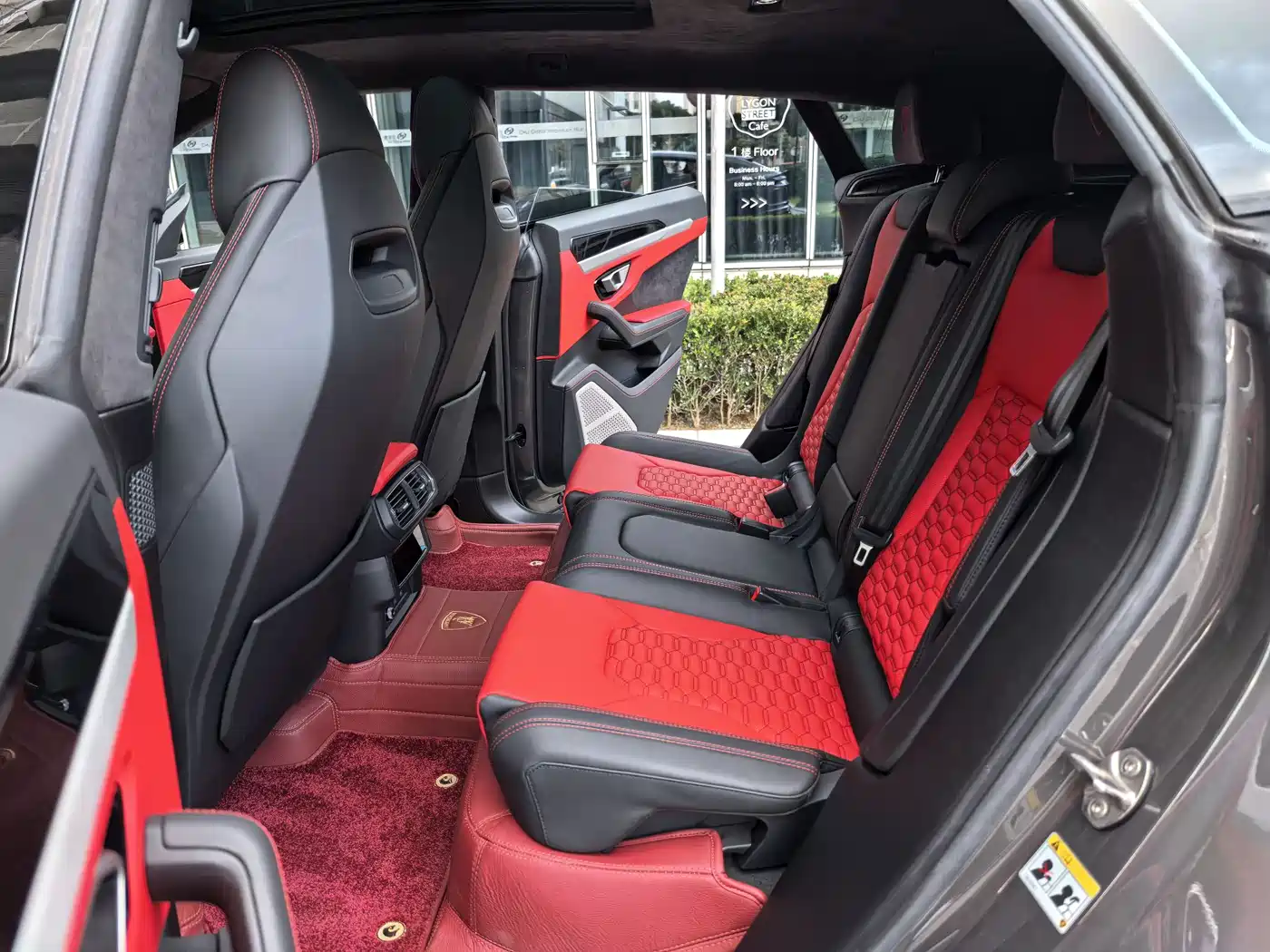 Lamborghini Urus 2021 4.0T V8 фото 35