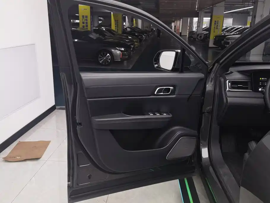 Li Auto Li ONE 2020 2020 Extended Range 6-seater