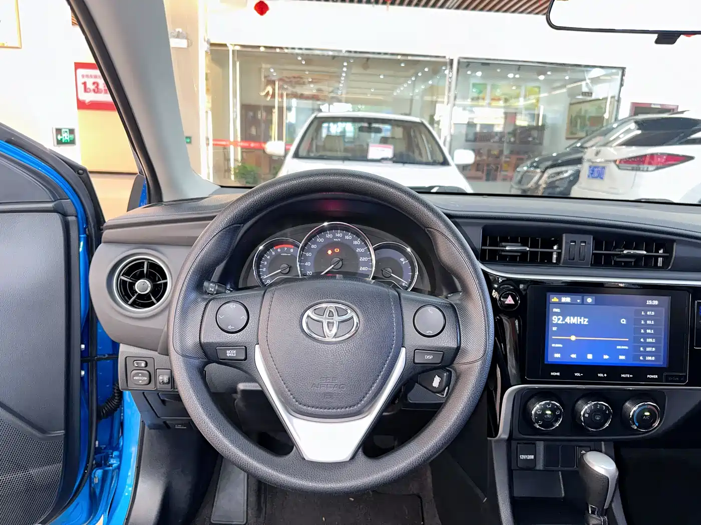Toyota Levin 2017 Facelift 185T CVT Elite (China V) фото 8