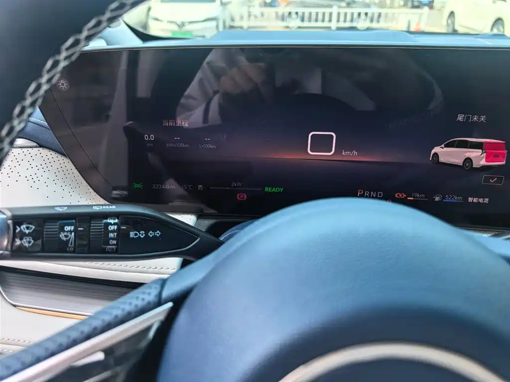 BUICK GL8 NEW ENERGY