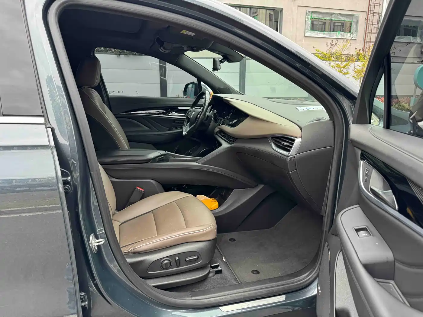 Buick Enclave 2020 28T 4WD Flagship Model фото 10