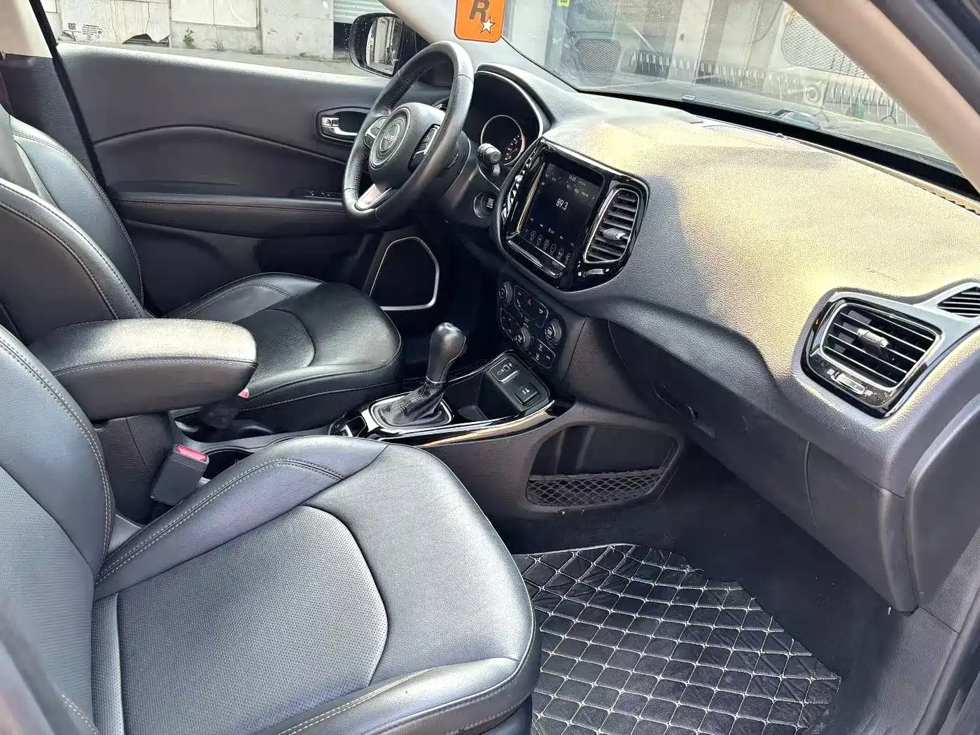 Jeep Compass 2020 2019 220T Automatic Family Edition