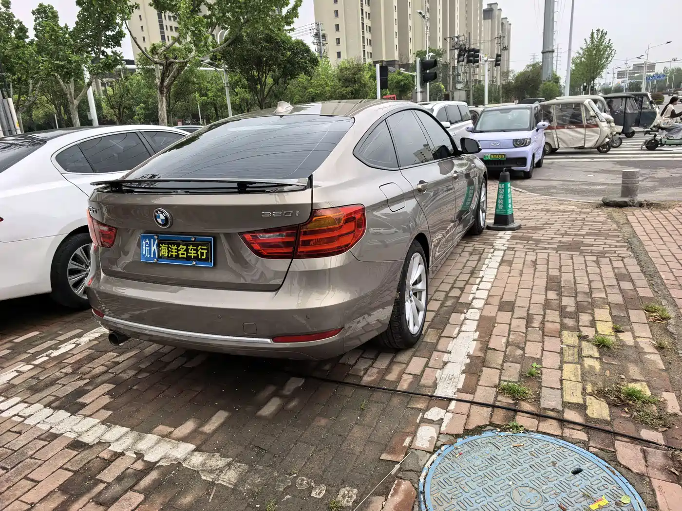 BMW 3 Series GT 2013 320i Style Design Package фото 9