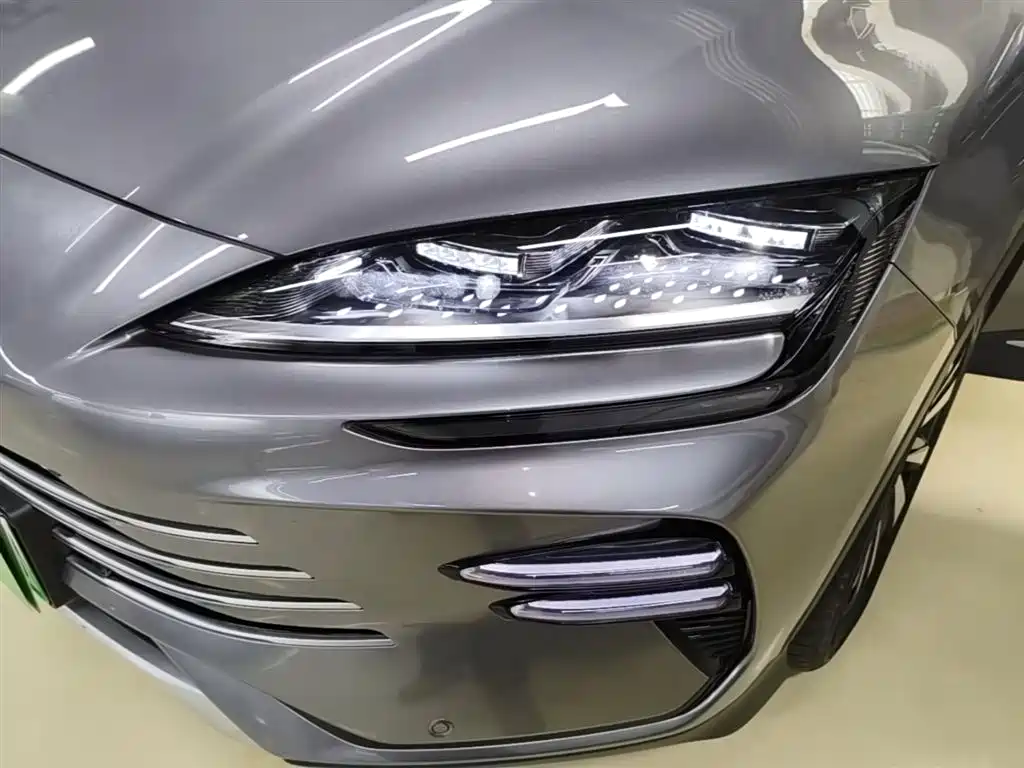 BYD Song PLUS PHEV 2023 Champion Edition DM-i 110KM Flagship фото 24