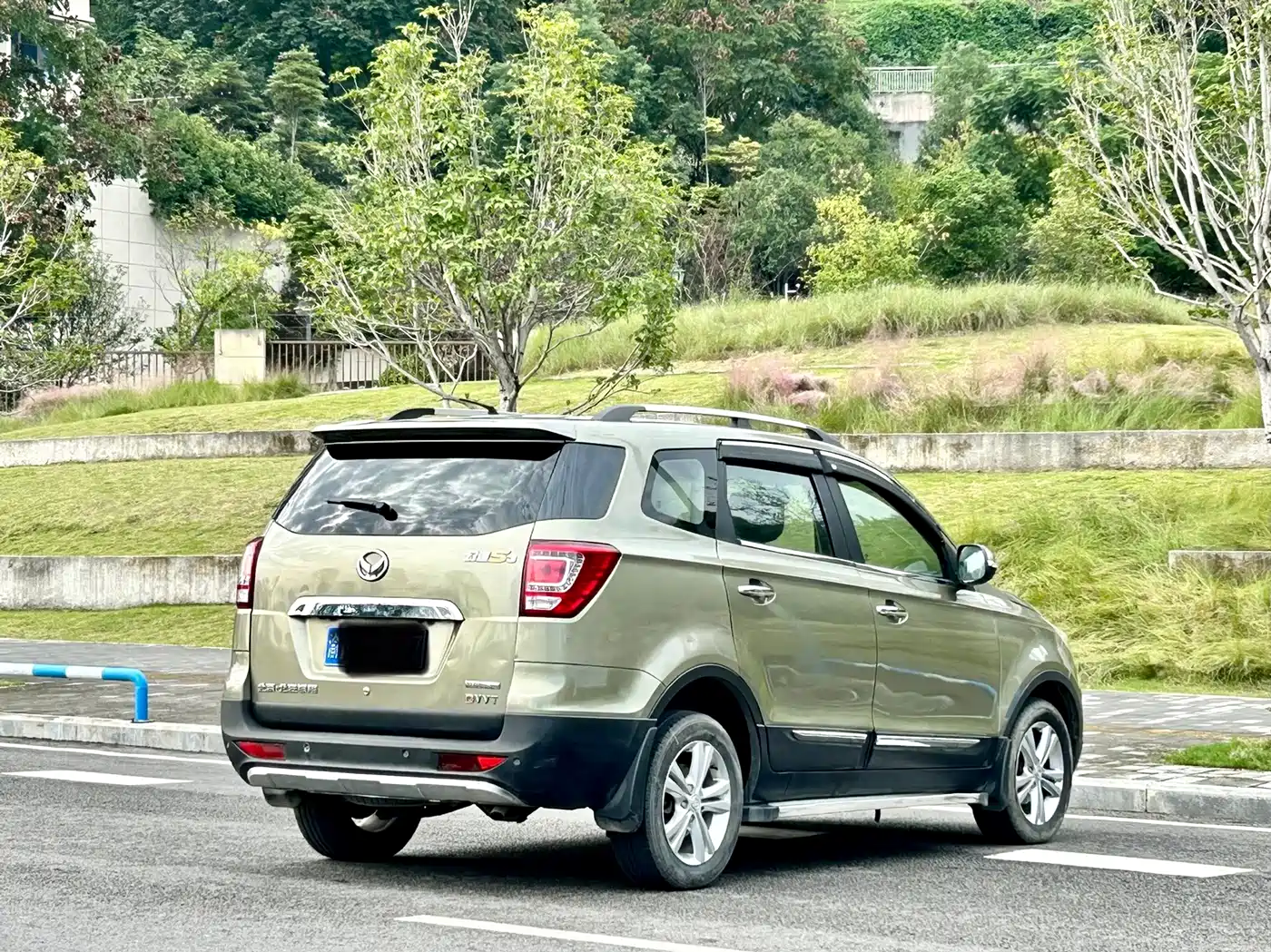 BAIC Huansu S3 2016 2016 1.5L Manual Luxury (China IV)