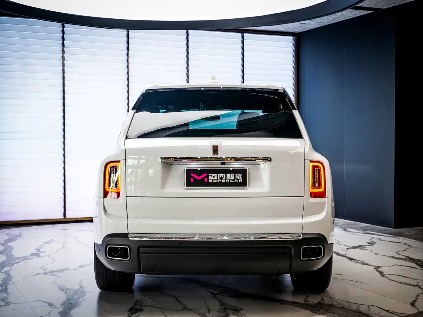 Rolls-Royce Cullinan 2025 2024 4-Seater