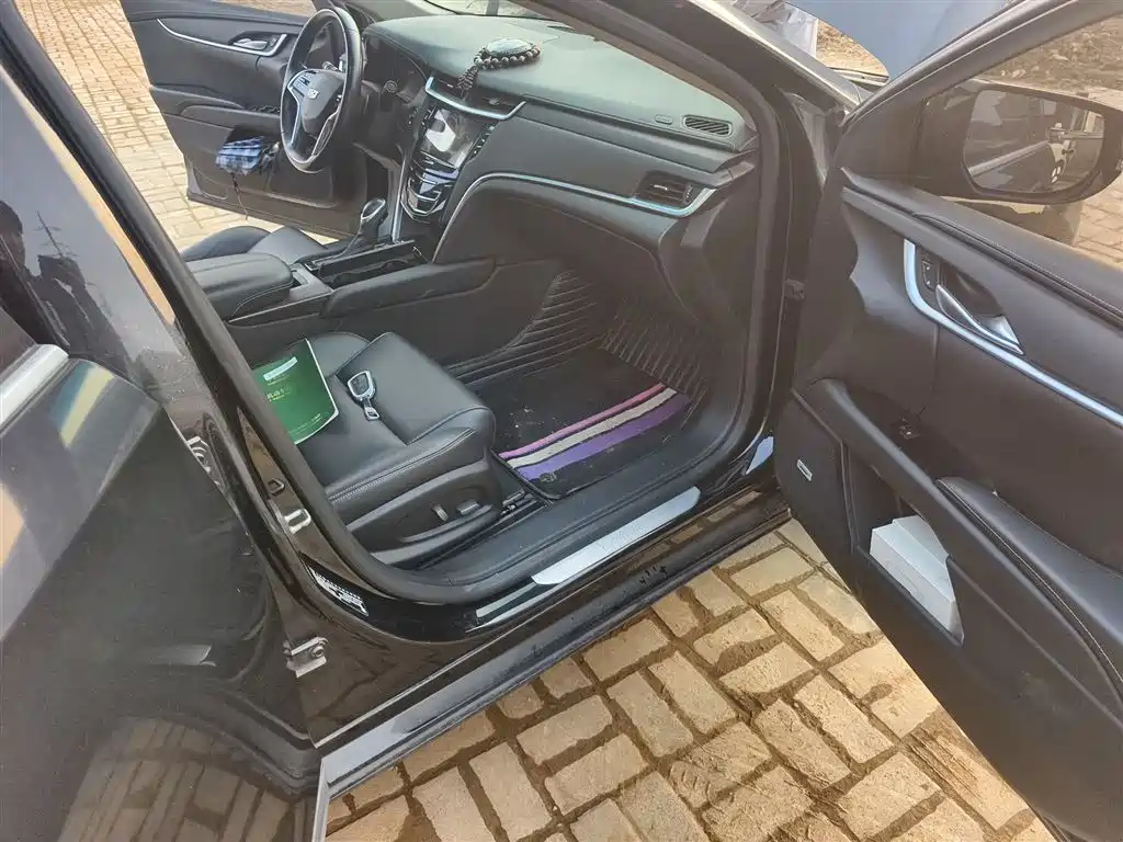Cadillac XTS 2018 28T Technology фото 20