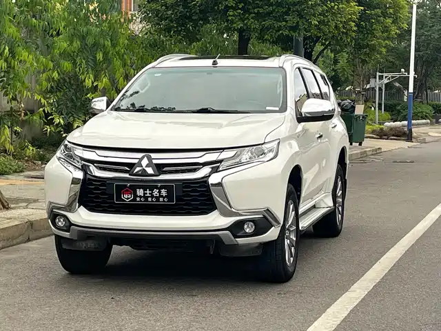 MITSUBISHI PAJERO JINCHANG