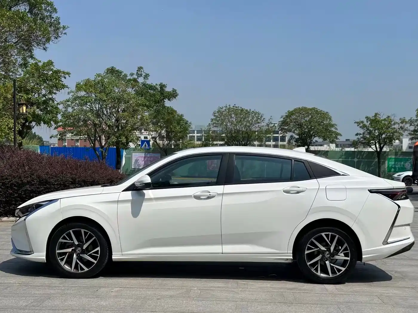 Dongfeng Aeolus Yixuan 2019 2020 230T Automatic Dazzle Edition
