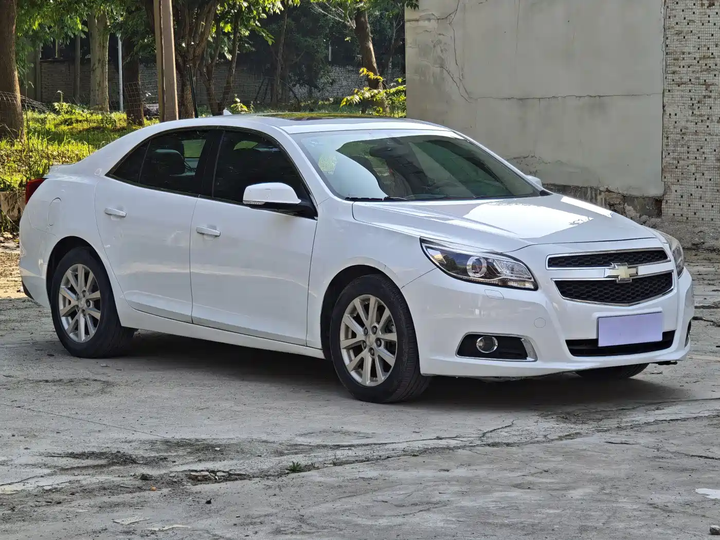 Chevrolet Malibu 2014 2.0L Automatic Luxury фото 3