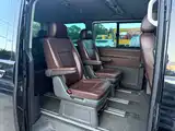 Фото 5 - Volkswagen Multivan