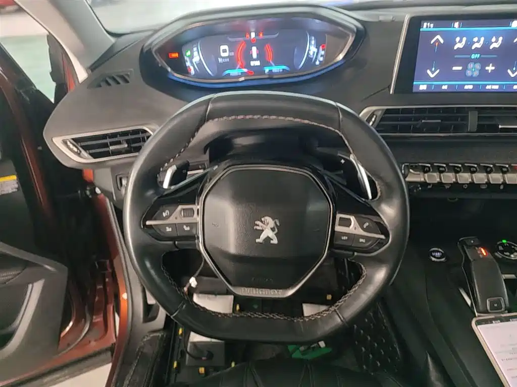 Peugeot 4008 2017 350THP Luxury Edition фото 11