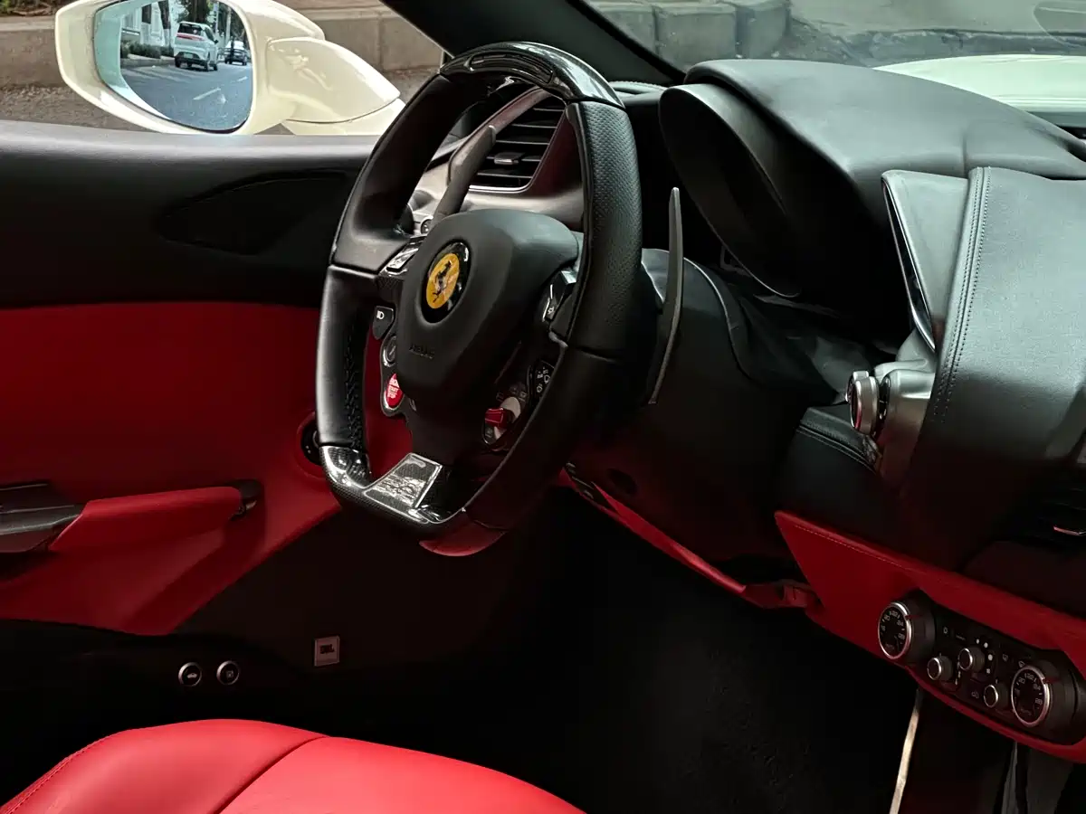 Ferrari 488 2015 488 GTB фото 5
