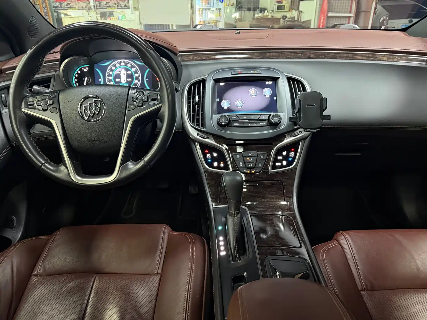 Buick LaCrosse 2013 2013 2.4L SIDI Luxury Comfort