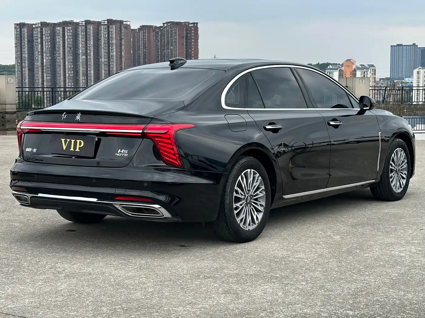 Hongqi H5 2023 2.0T Auto Smart Connect Flag Enjoy фото 6