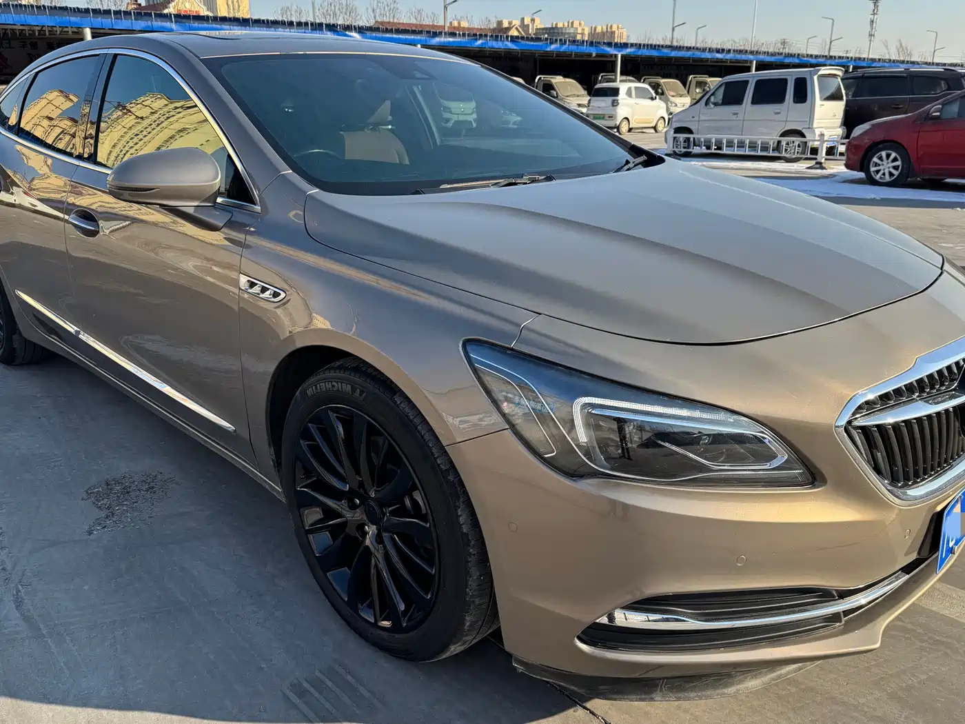 Buick LaCrosse 2018 Model 28T Luxury Edition фото 2