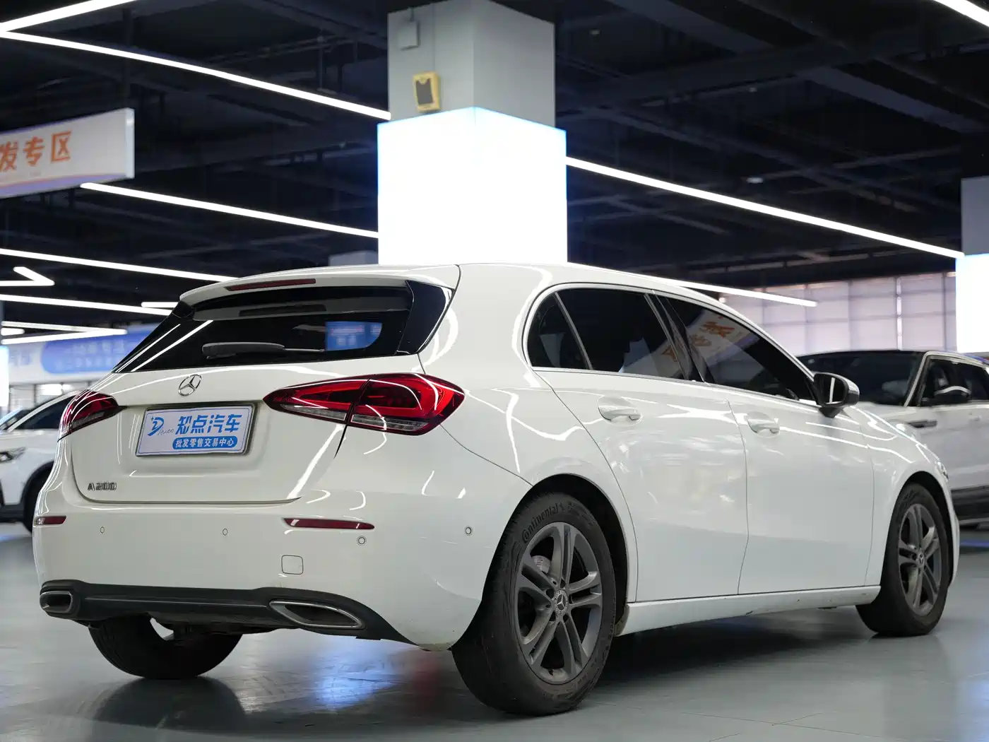 Mercedes-Benz A-Class (Import) 2019 A 200 Dynamic Version фото 19