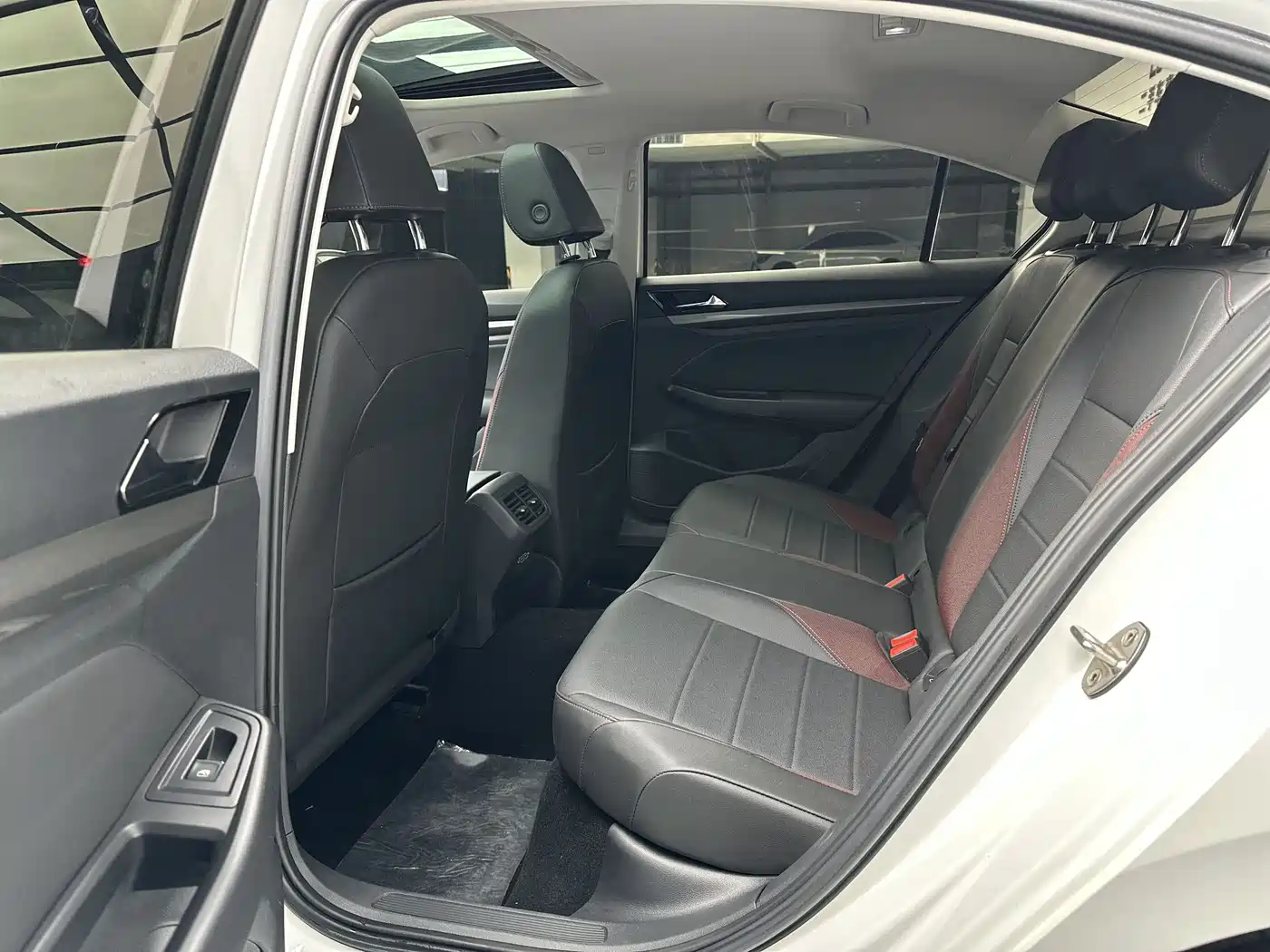Volkswagen Bora 2020 1.5L Automatic Elite фото 10
