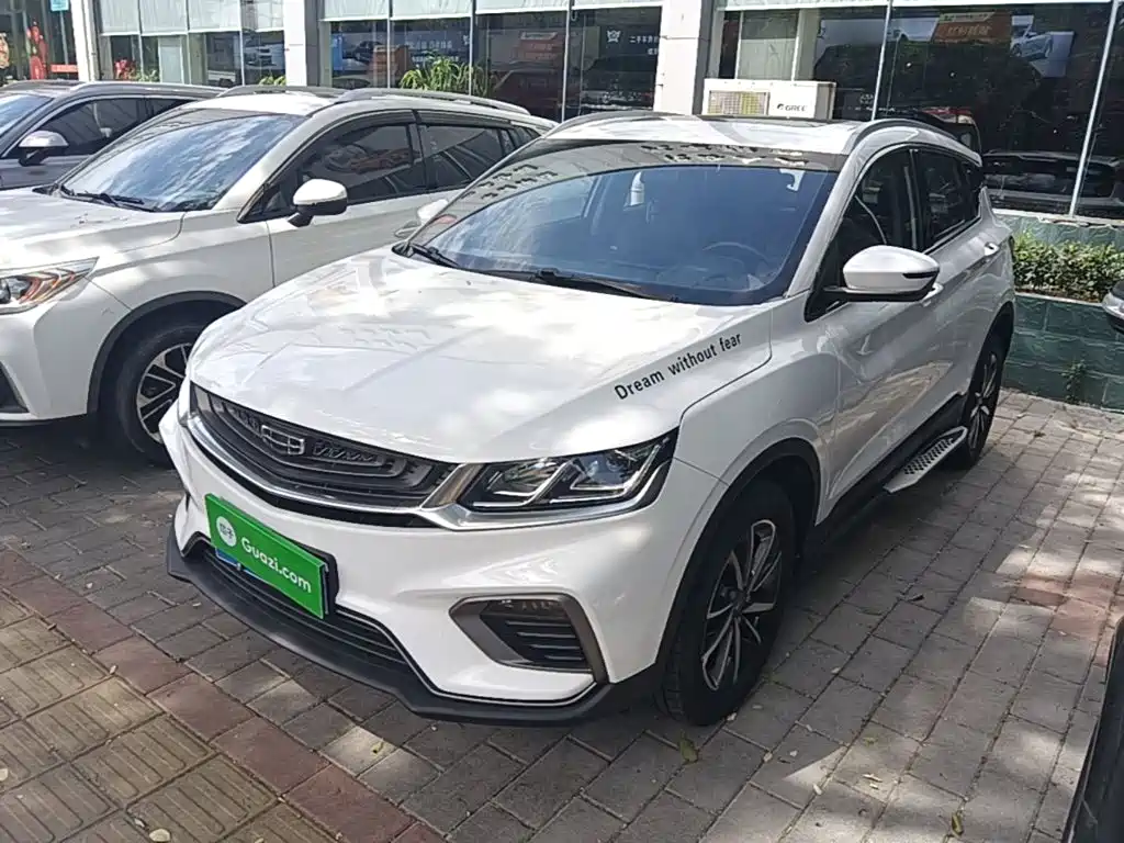 Фото 1 - Geely Coolray