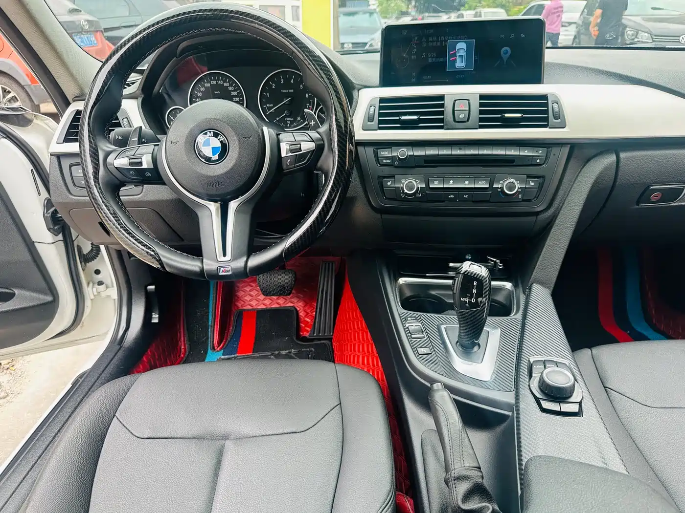 BMW 3 Series 2015 316Li Fashion фото 13