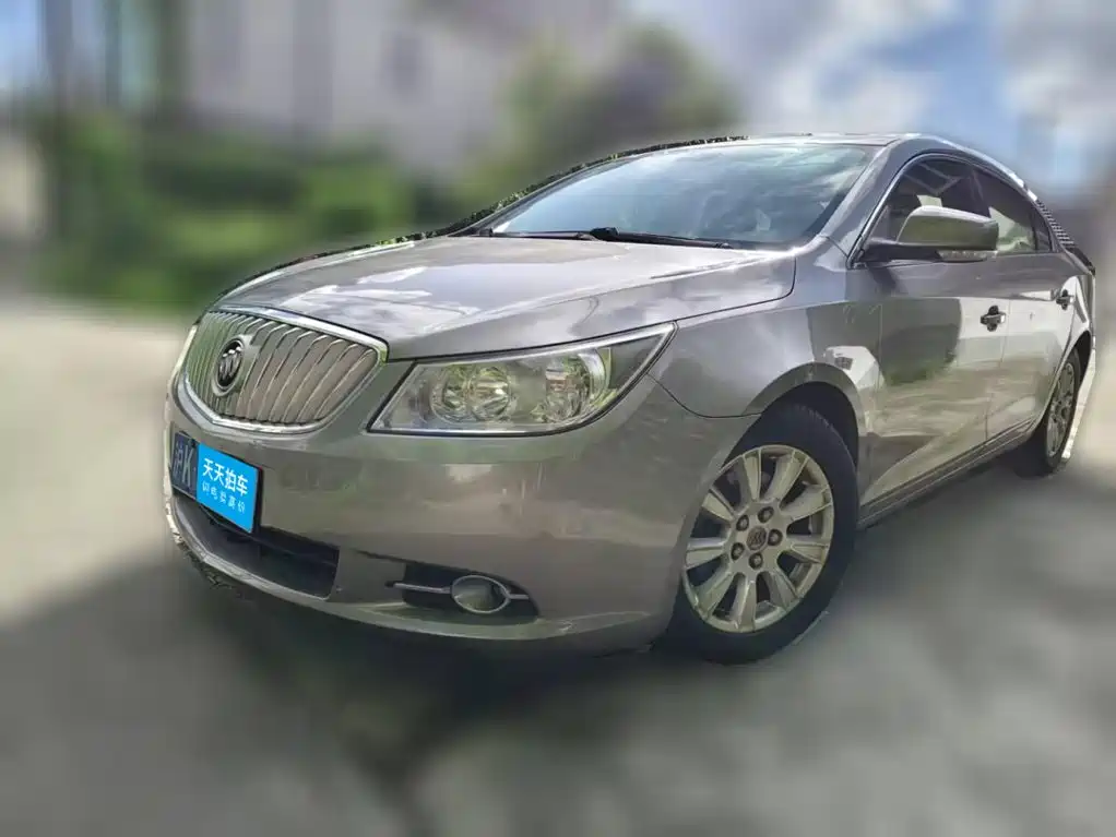 Photo 1 - Buick LaCrosse