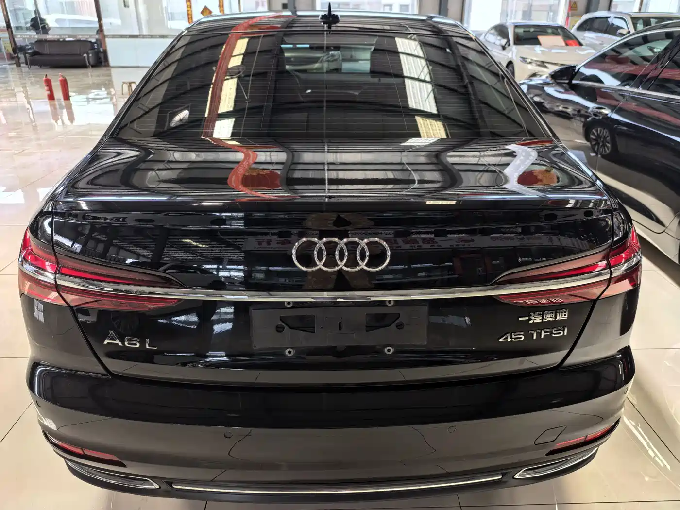 Audi A6L 2021 45 TFSI Exclusive Elegance фото 5