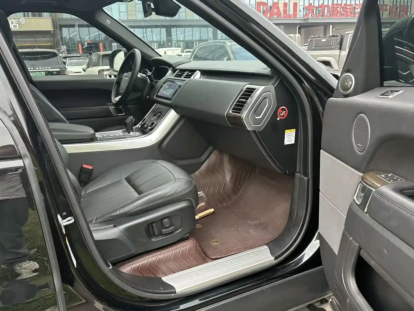 Land Rover Range Rover Sport PHEV 2018 Model P400e фото 4