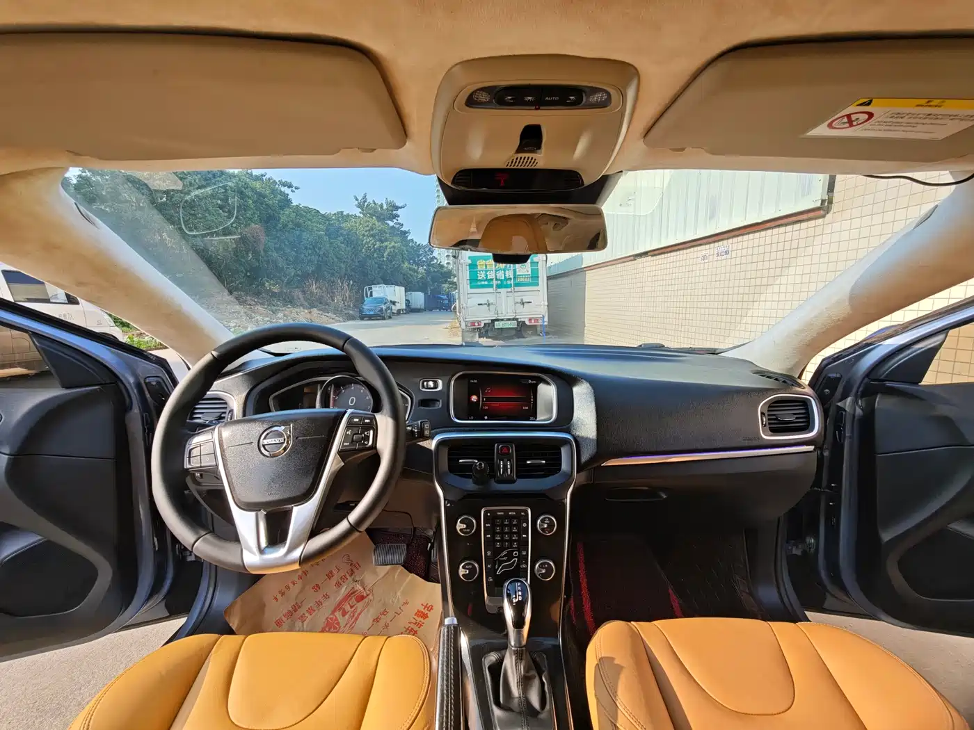 Volvo V40 2018 2017 T3 Inscription