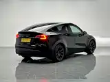 Фото 6 - Tesla Model Y