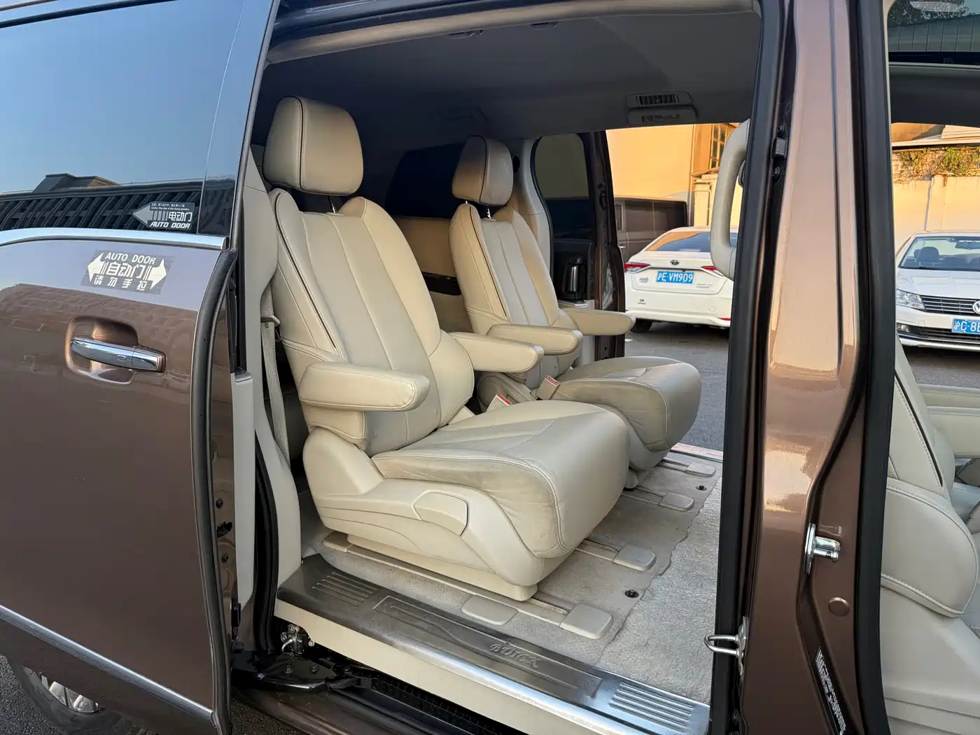 Buick GL8 2020 Model Land Business Class 652T Luxury фото 22