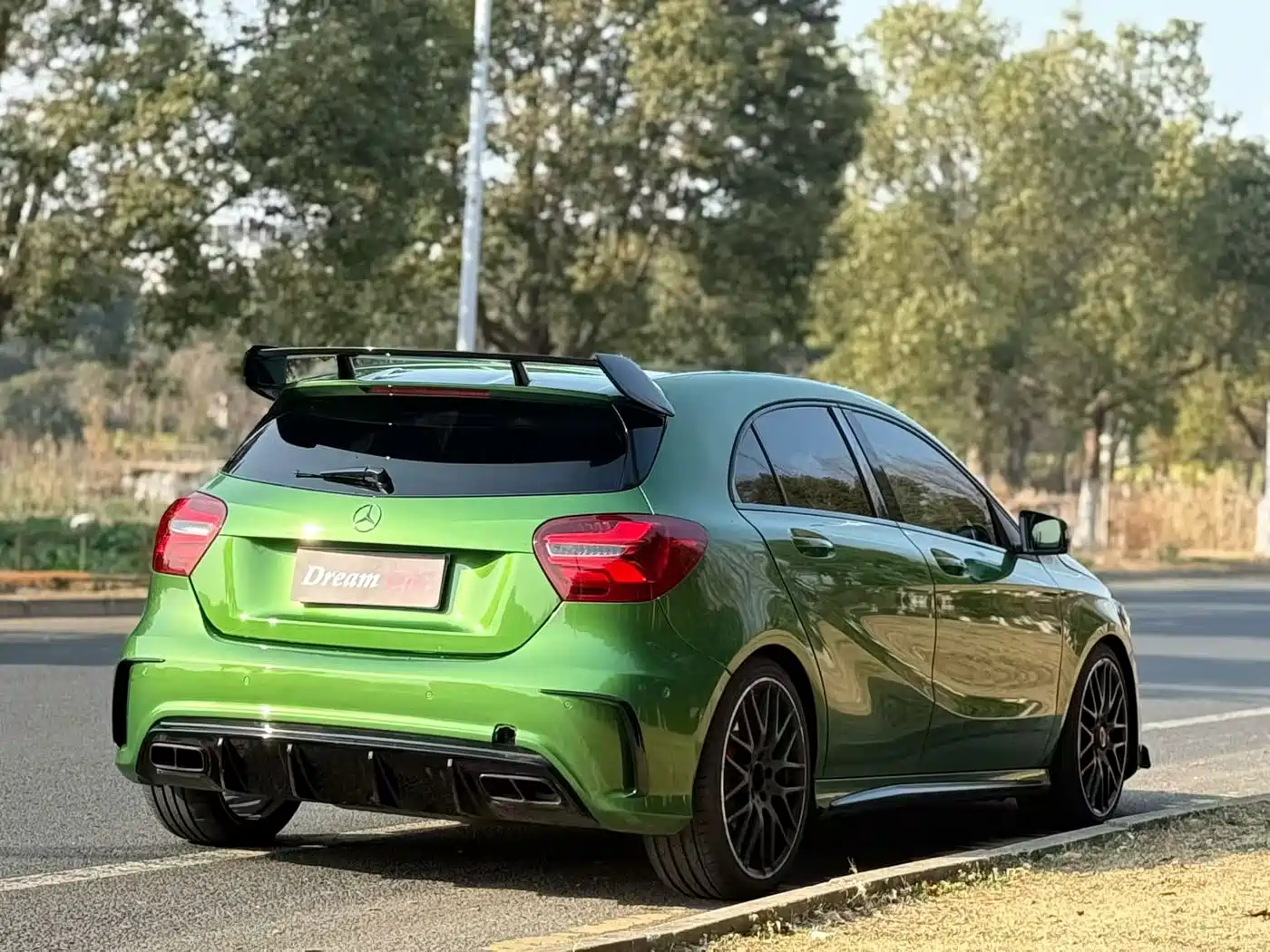 Mercedes-Benz A-Class AMG (Import) 2018 AMG A 45 4MATIC Collector's Edition фото 6