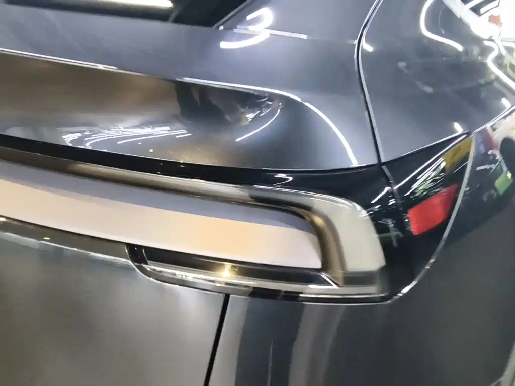 Фото 8 - Tesla Model Y