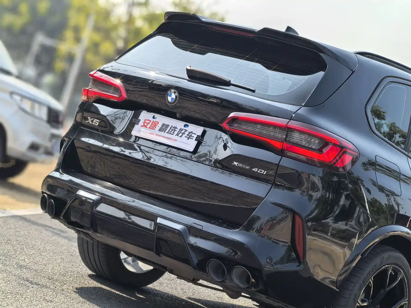 BMW X5 (Import) 2020 xDrive40i M Sport Package фото 6