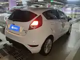 Фото 3 - Ford Fiesta