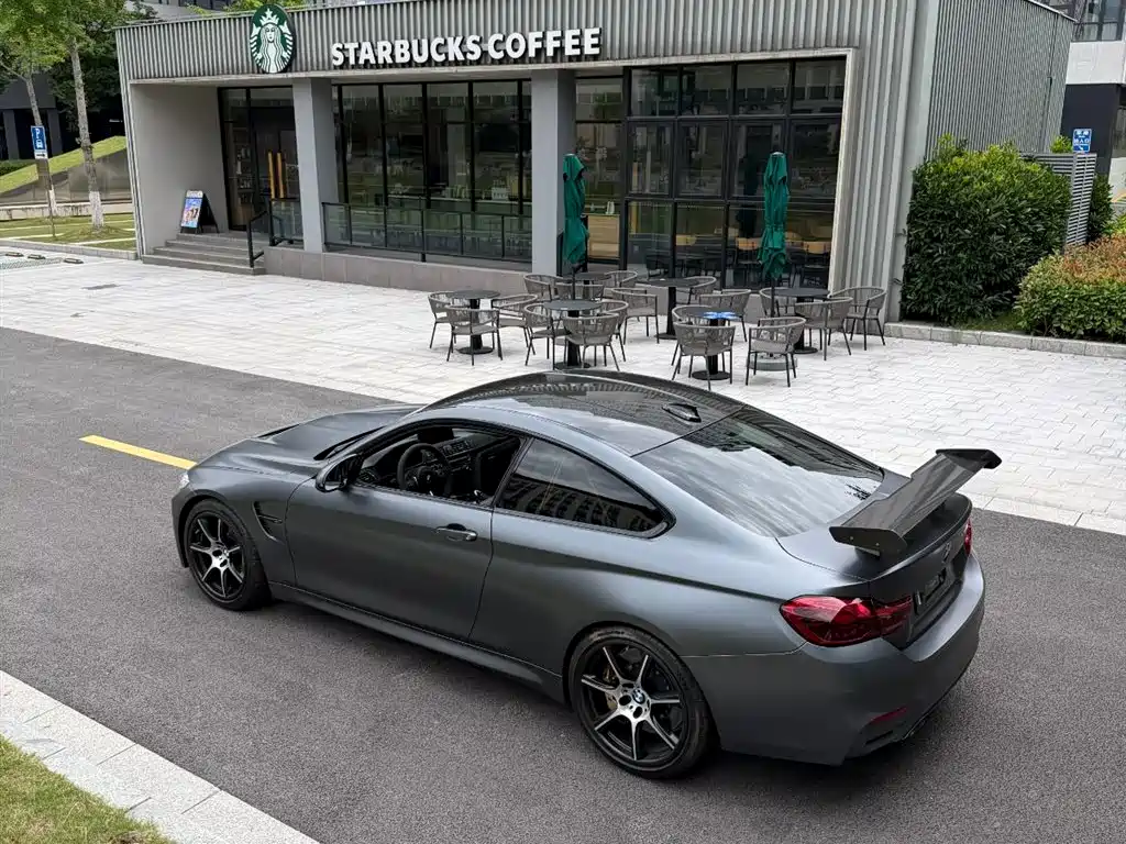 BMW M4 2017 2016 M4 GTS