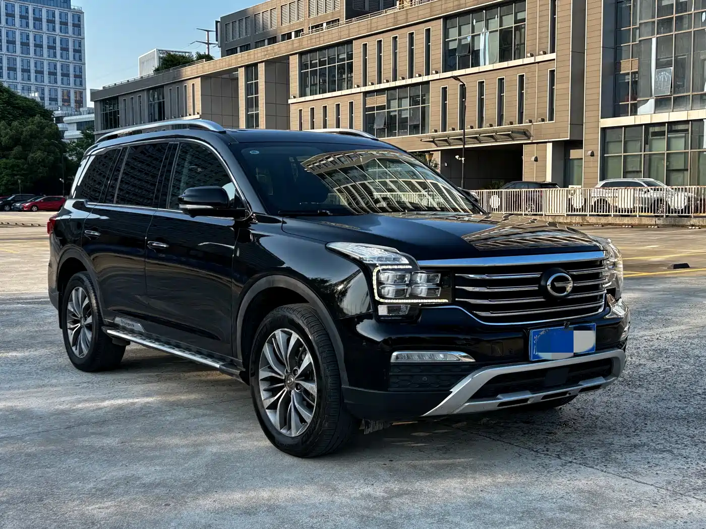 GAC Trumpchi Trumpchi GS8 2017 320T 2WD Luxury Smart Connect (7-seater) фото 3