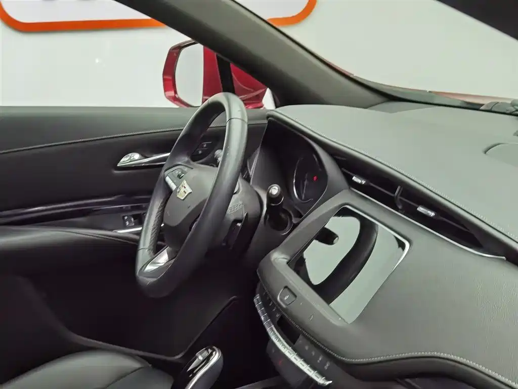 Cadillac XT4 2021 28T FWD Technology Edition фото 22