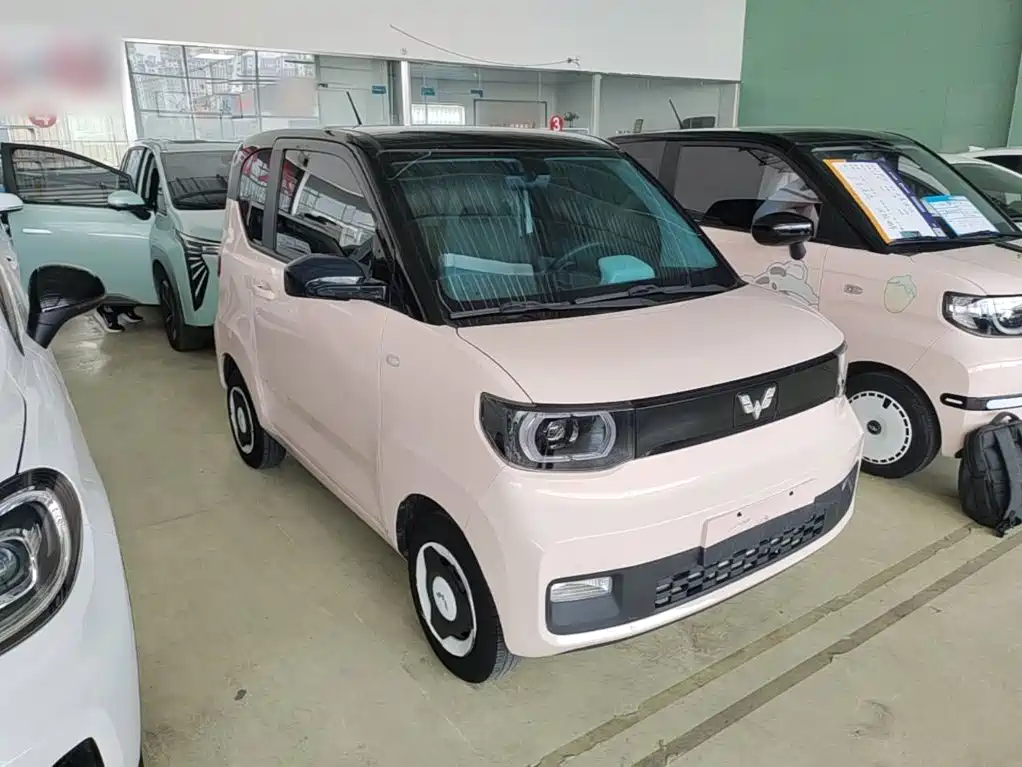 Фото 4 - Wuling Motors Hongguang MINIEV