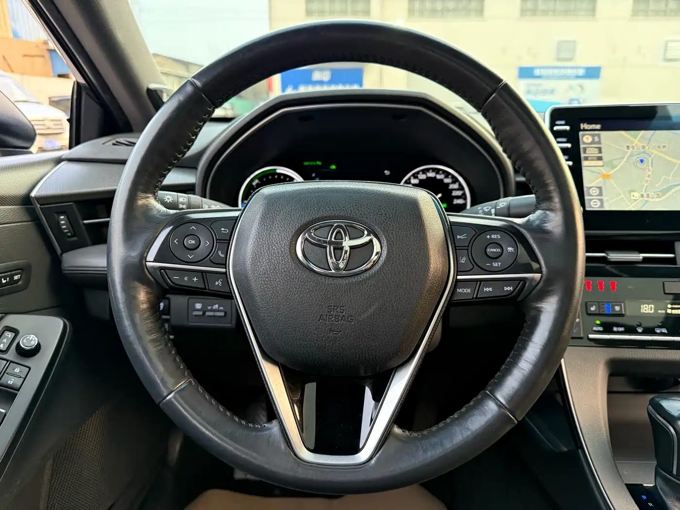 Toyota Avalon 2019 Hybrid 2.5L Limited Flagship Edition China VI фото 33