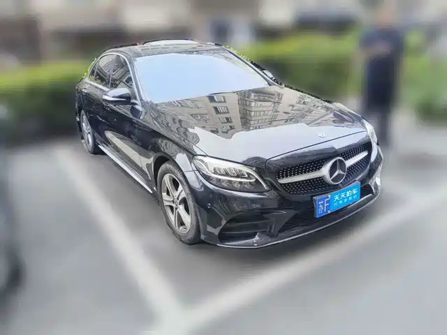 Mercedes-Benz C-Class 2019 C 260 L Sport — фото 3