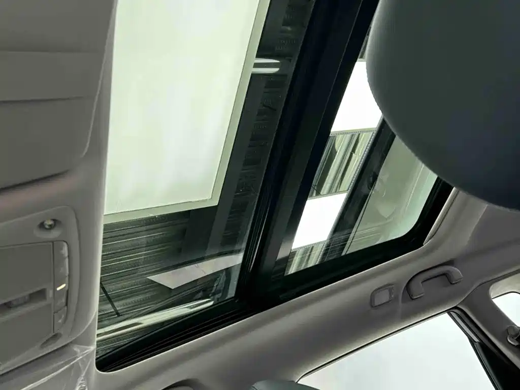 NISSAN QIJUN