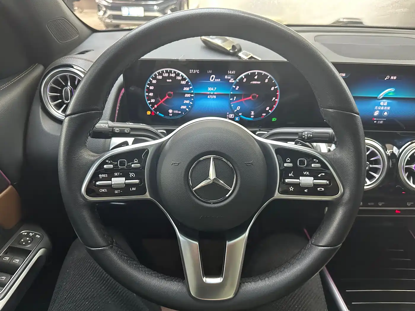 Mercedes-Benz GLB 2023 GLB 220 Dynamic фото 17