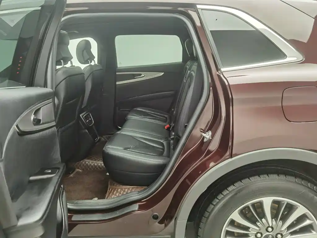 Lincoln Nautilus (Import) 2019 2019 2.0T 2WD Premium Edition China VI